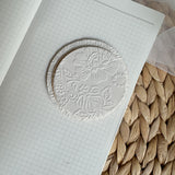 mixed circle embossed paper cut out set, 9 pieces